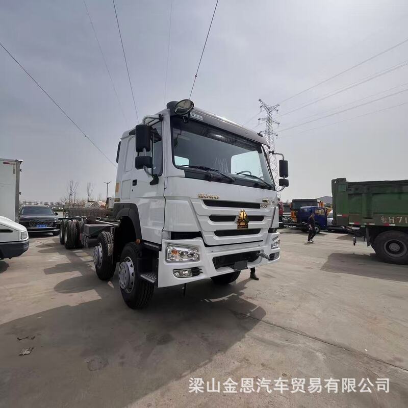 Supply of Heavy-Duty Trucks to Africa: Howo Nx 6X4 China Heavy Duty Truck Howo Tractor Head with 371/375 Horsepower Supply of Heavy-Duty Trucks to Africa: Howo Nx 6X4 China Heavy Duty Truck Howo Tractor Head with 371/375 Horsepower