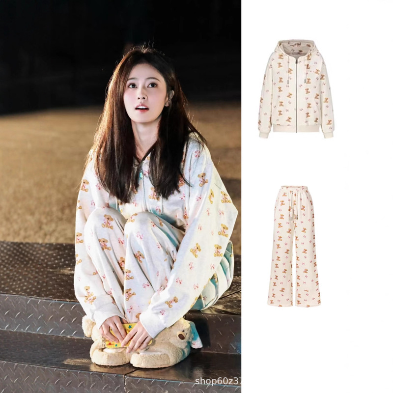 White Deer Same Style 25 Autumn/Winter New Niche Design Cute Bear Print Hooded Zipper Cardigan Sweatshirt Jacket for Women