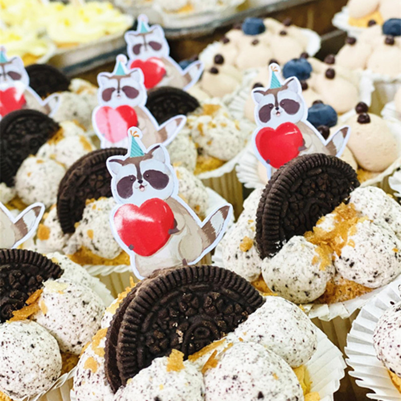 Creative toothpick flag logo, Western restaurant food decoration, cake dessert steak tea break hamburger plaque