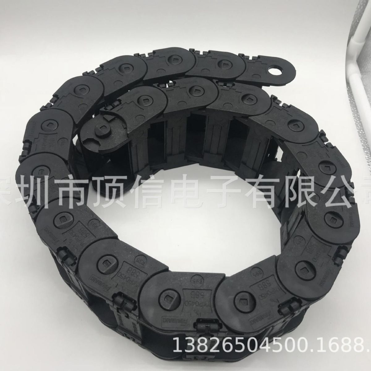 Original DT401 Y-axis Tank Chain KXF0DYE0A00 N510019991AA Original DT401 Y-axis Tank Chain KXF0DYE0A00 N510019991AA
