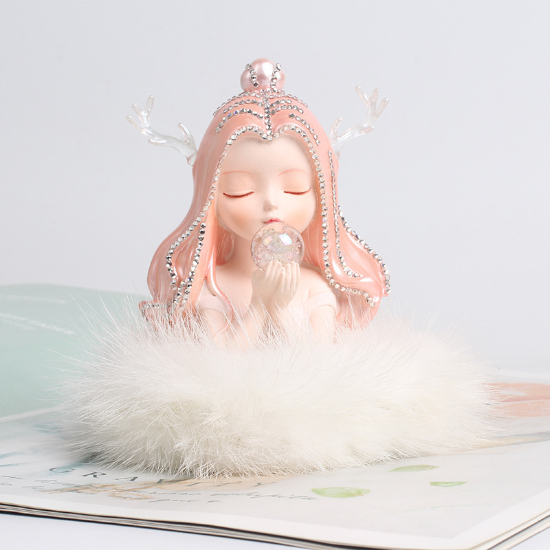 Nuevos productos creativos Adornos de aromaterapia para interiores de automóviles Beautiful Angel más la base a juego contiene piezas de fragancia y fragancia duradera
