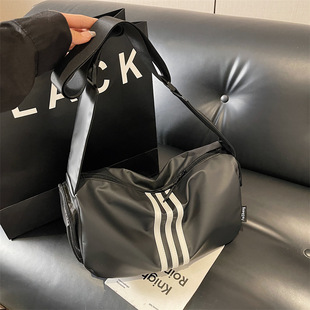 �羳���e�l�yײɫ��Ĥţ����Ӱ���2026�¿�s������б�����