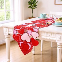 8跨境专卖情人节贴布爱心镂空刺绣桌旗餐垫新款求婚桌布工厂直销