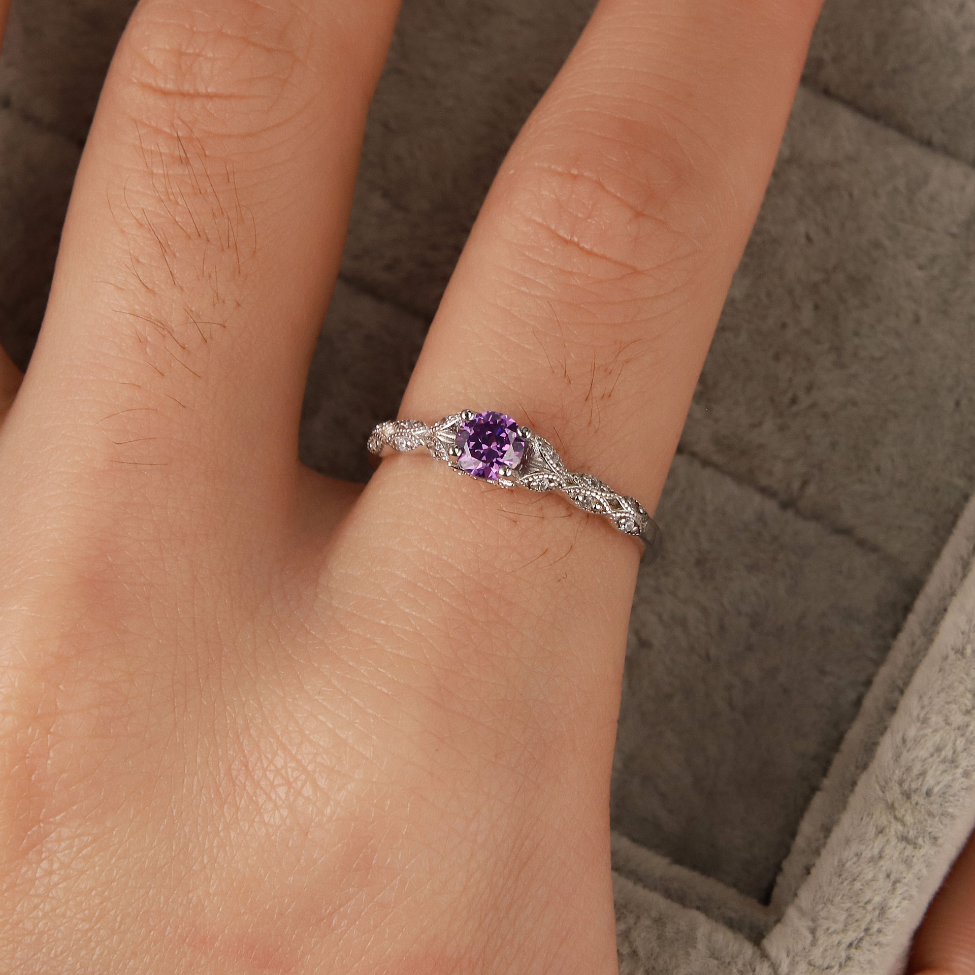 Amazon S925 Sterling Silver Light Luxury Amethyst Zircon Lady's Ring European and American Simple Fashion Gemstone Ring