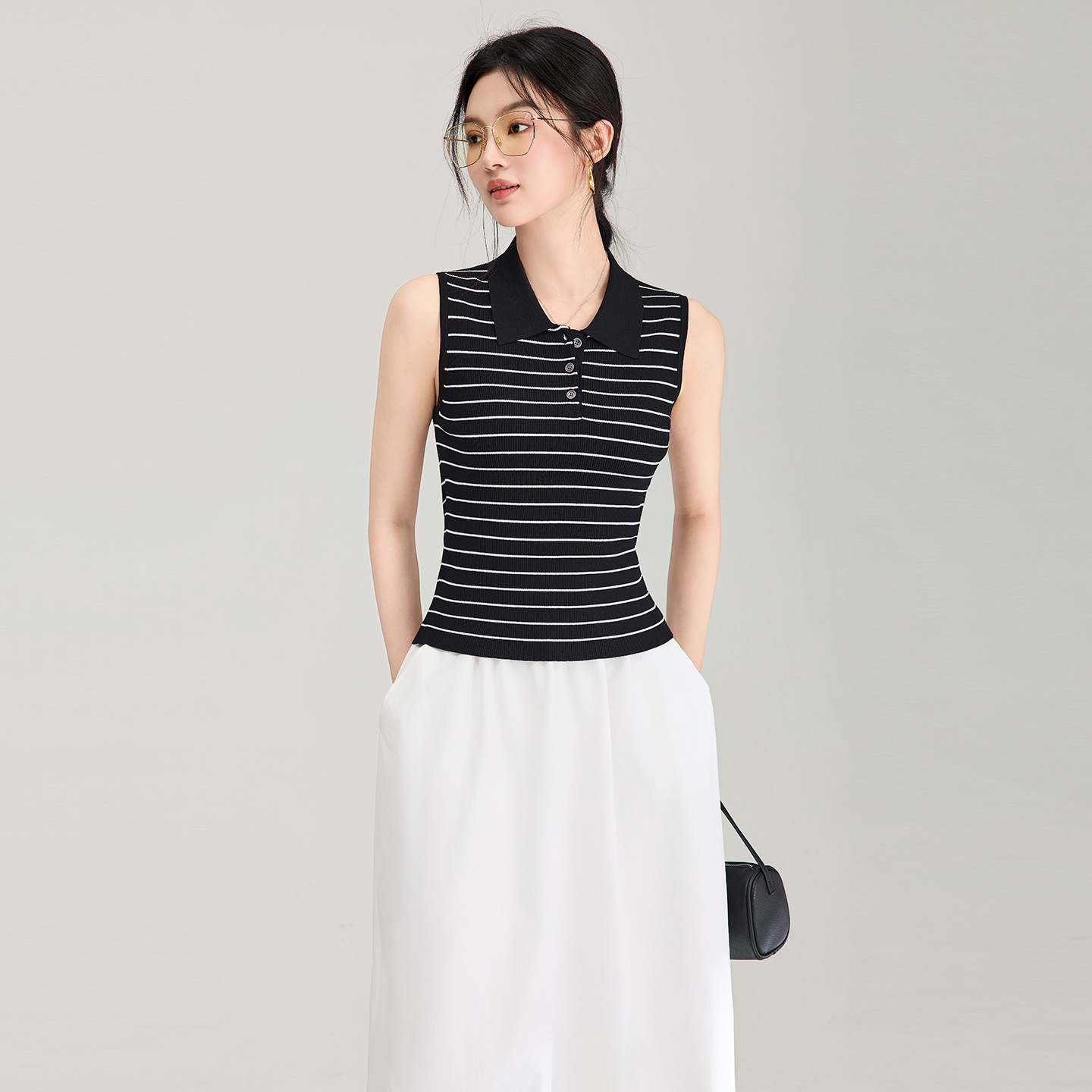 Áo vest dệt kim sợi tơ tằm cổ tròn tay ngắn mùa hè — màu đen