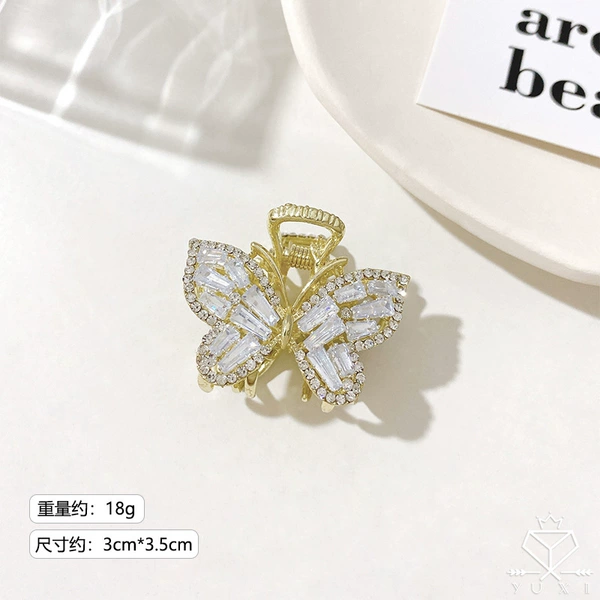 Zirconium, crab pin, 3cm