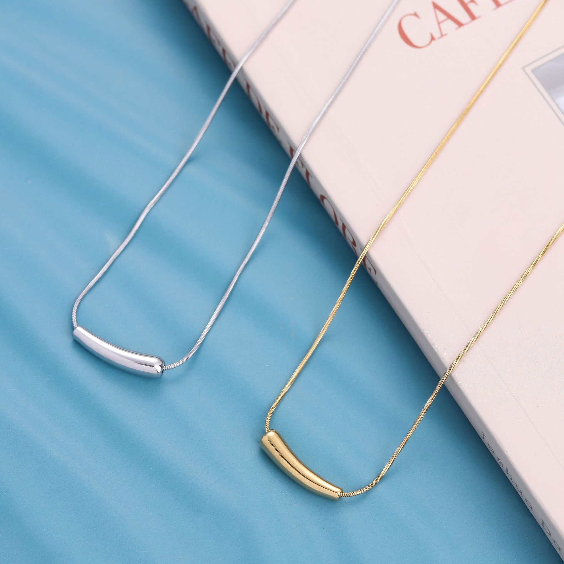 Fashion Heart Shape Titanium Steel Plating Shell Zircon Pendant Necklace 1 Piece