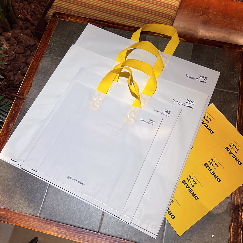 Luna gris-amarillo brillante portátil-pequeño ancho 28 * 28 + borde plegado 8CM-una pieza de 50 precio unitario