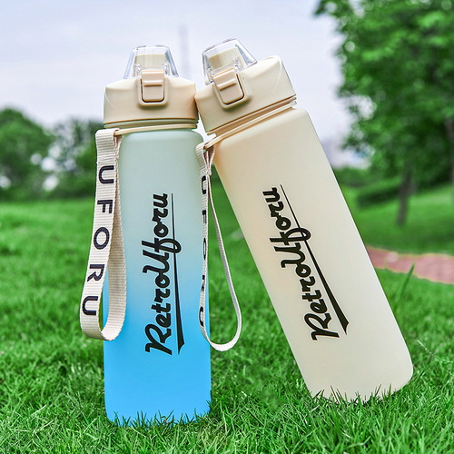 Sports water cup for women, summer large capacity plastic cup, male water bottle, student high temperature resistant portable space cup, large kettle