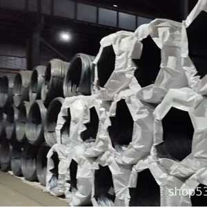 Baosteel марганцевая сталь 65Mn круглая блестящая катанка горячекатаная катанка может быть отрезана по длине и доставлена на завод