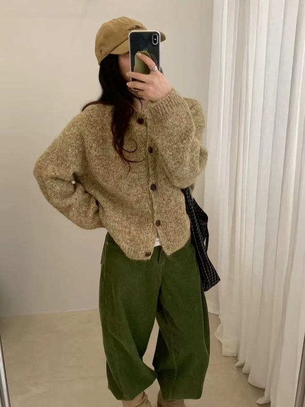 韩系高级感特种花纱圆领毛衣女秋冬新款宽松慵懒减龄针织开衫外套|undefined