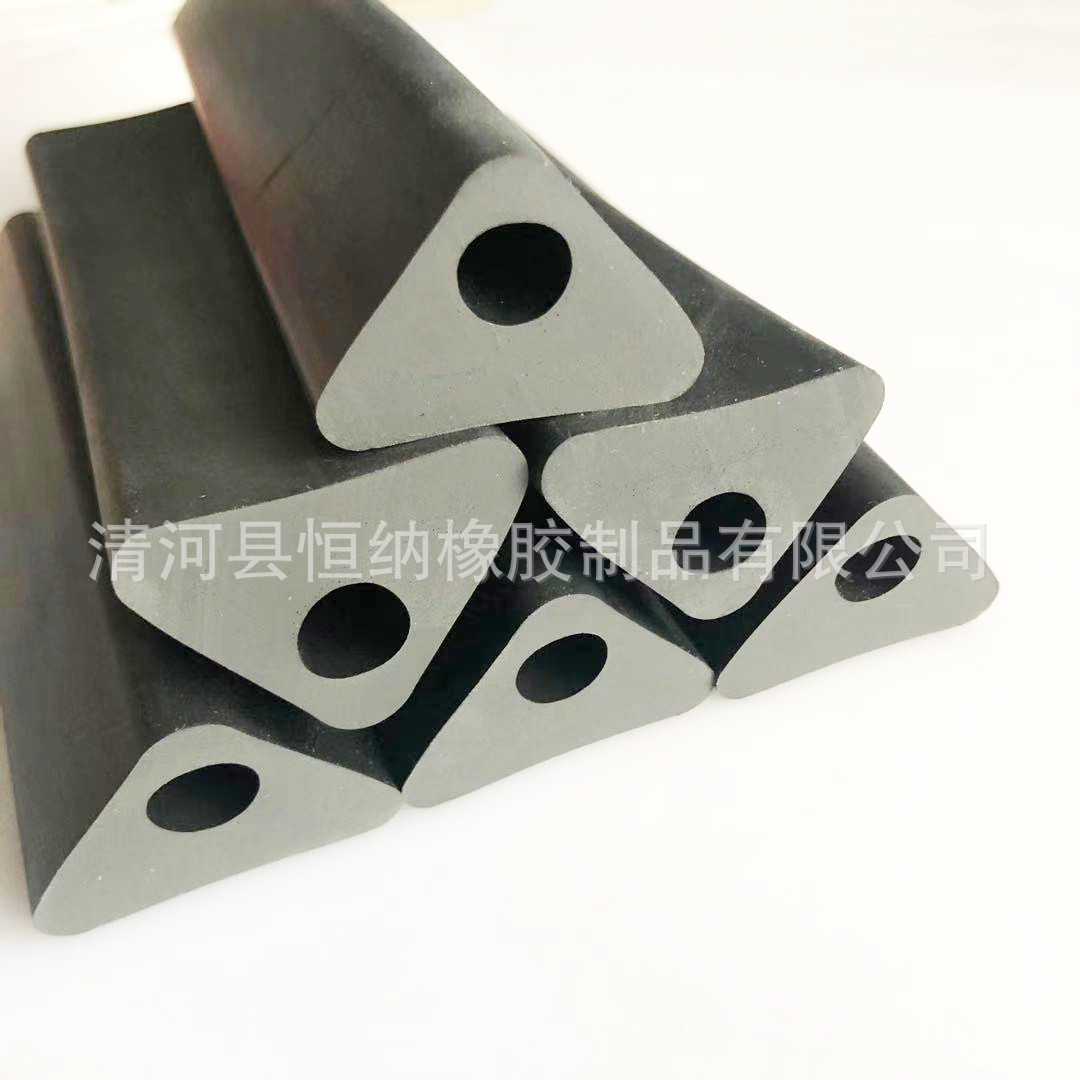 环卫车防水橡胶条三角形橡胶条垃圾车后门密封条