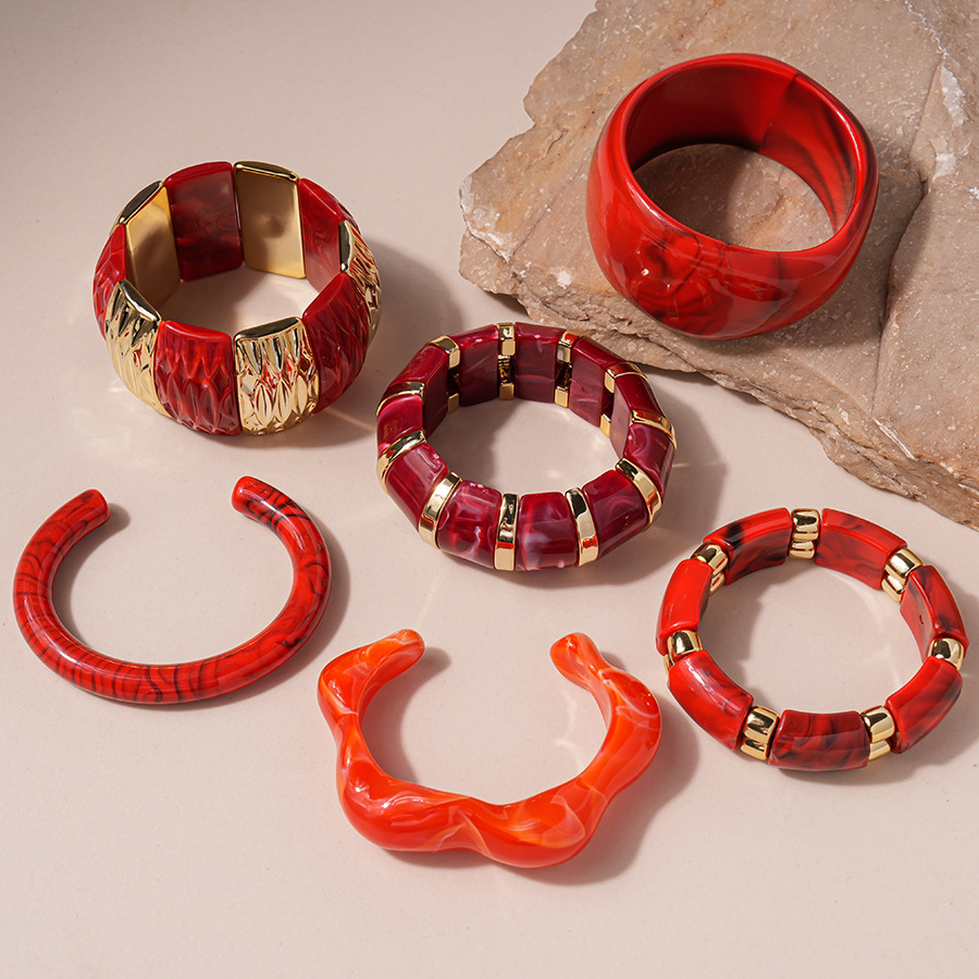 Pulsera de resina con degradado irregular rojo, estilo europeo y americano, diseño exagerado, joyería de lujo ligero y alta gama para mujer