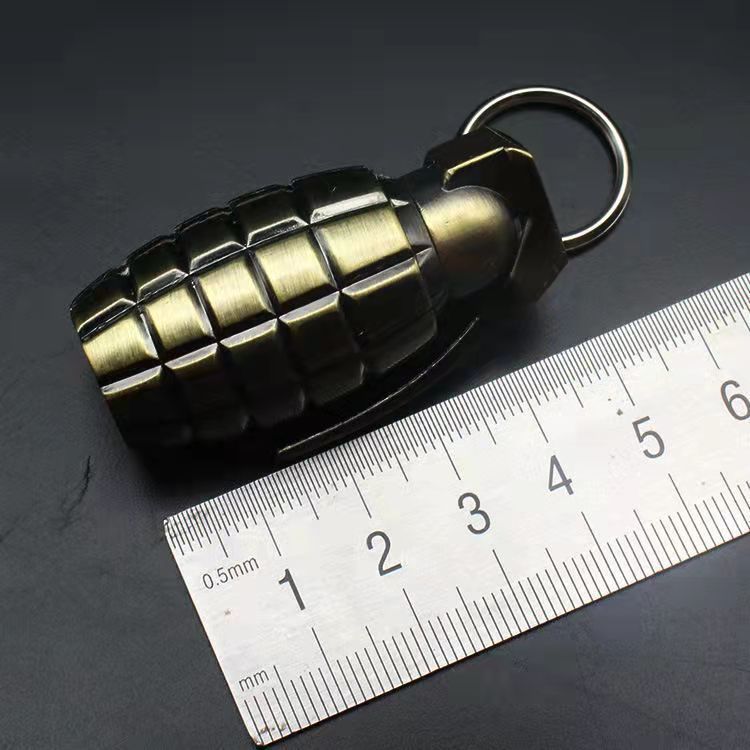 一生使いきれないディザトーンの個性的なアイデア金属防水万回マッチ携帯キーホルダー卸売り|undefined