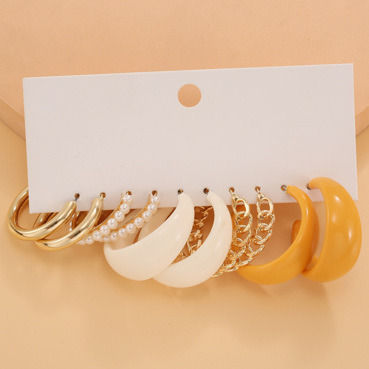 欧美跨境新款珍珠女士耳环 复古金色耳圈套装6件套Earrings Set 欧美跨境新款珍珠女士耳环 复古金色耳圈套装6件套Earrings Set