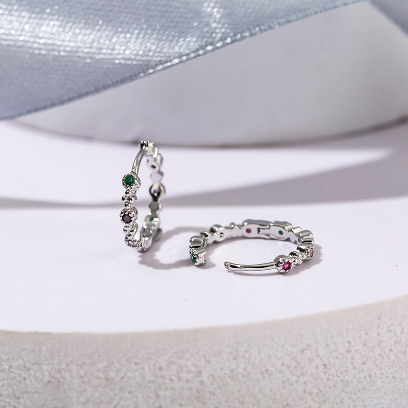 Cross-Border accesorios de moda pendientes europeos y americanos populares micro incrustaciones de ZIRCON ventiladores pequeños pendientes de oro rosa pendientes simples