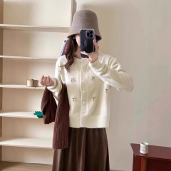 早秋甜美刺绣樱桃珠珍毛衣外套女秋冬新款设计感小众百搭针织上衣