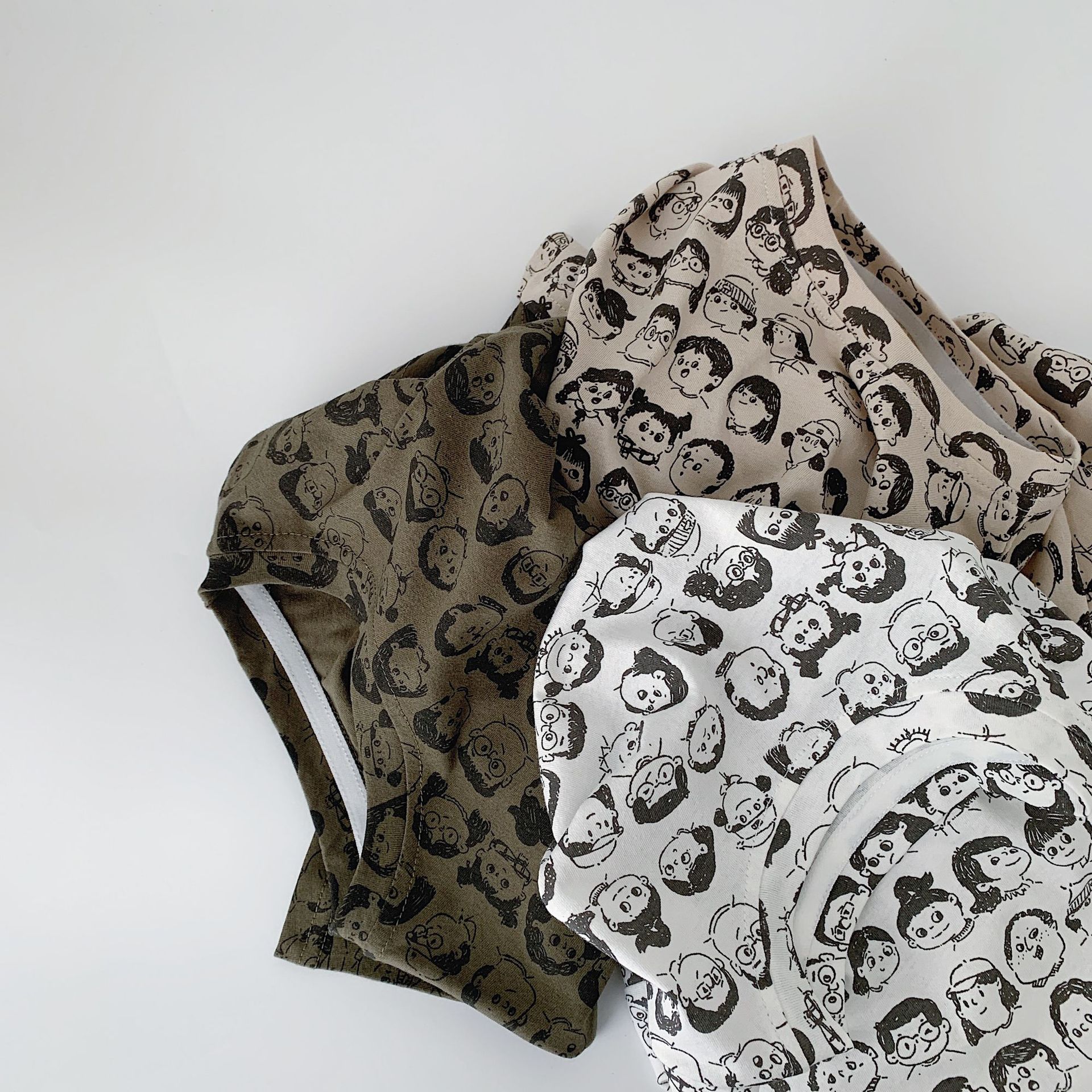 [Precio diario 14.99 RMB] Maibao niños camiseta de mangas cortas de verano 2025 impresión de dibujos animados para bebés para hombres y mujeres