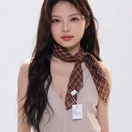 丝巾;围巾;披肩