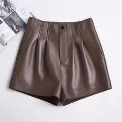 本革のズボン ~ 2024春夏ファッションの新型羊皮の女性は腰が高くて痩せています。