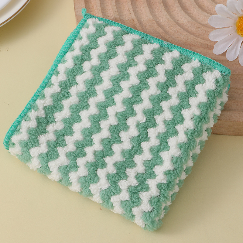 코랄 벨벳 그린 [락 에지]]