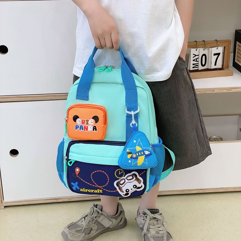 Nuevas mochilas de jardín de infantes para niños y niñas mochilas de moda caricatura lindas mochilas ligeras para niños comercio exterior transfronterizo
