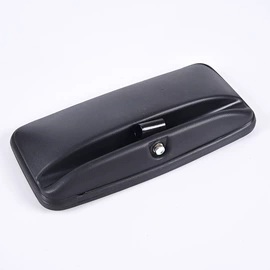 车身及附件;汽车传感器;车牌架