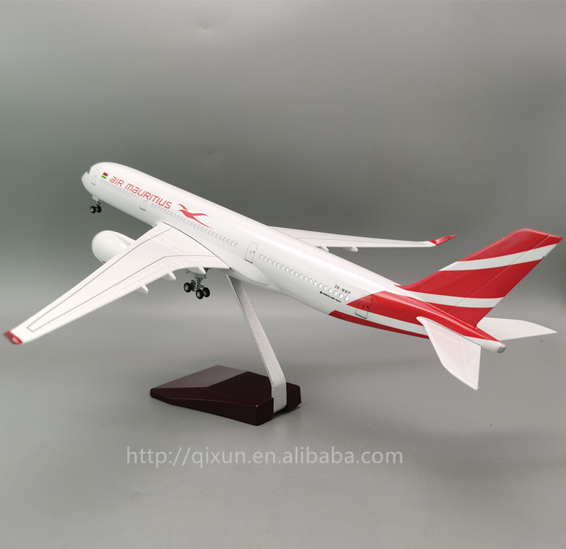 Emirates Scale 1:160 46cm A380 Emirates Modelo de avión de simulación ligera