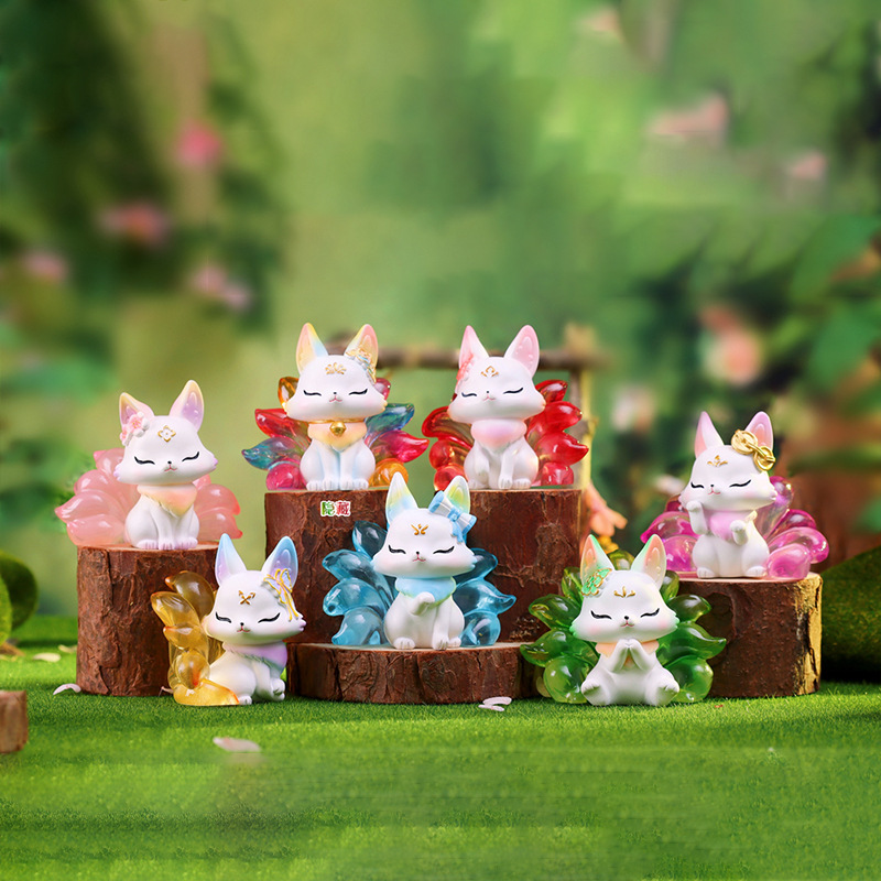 New ins Shanhai Nine Tail Fox blind box fantasy fashion play office doll hand-made car decoration factory wholesale