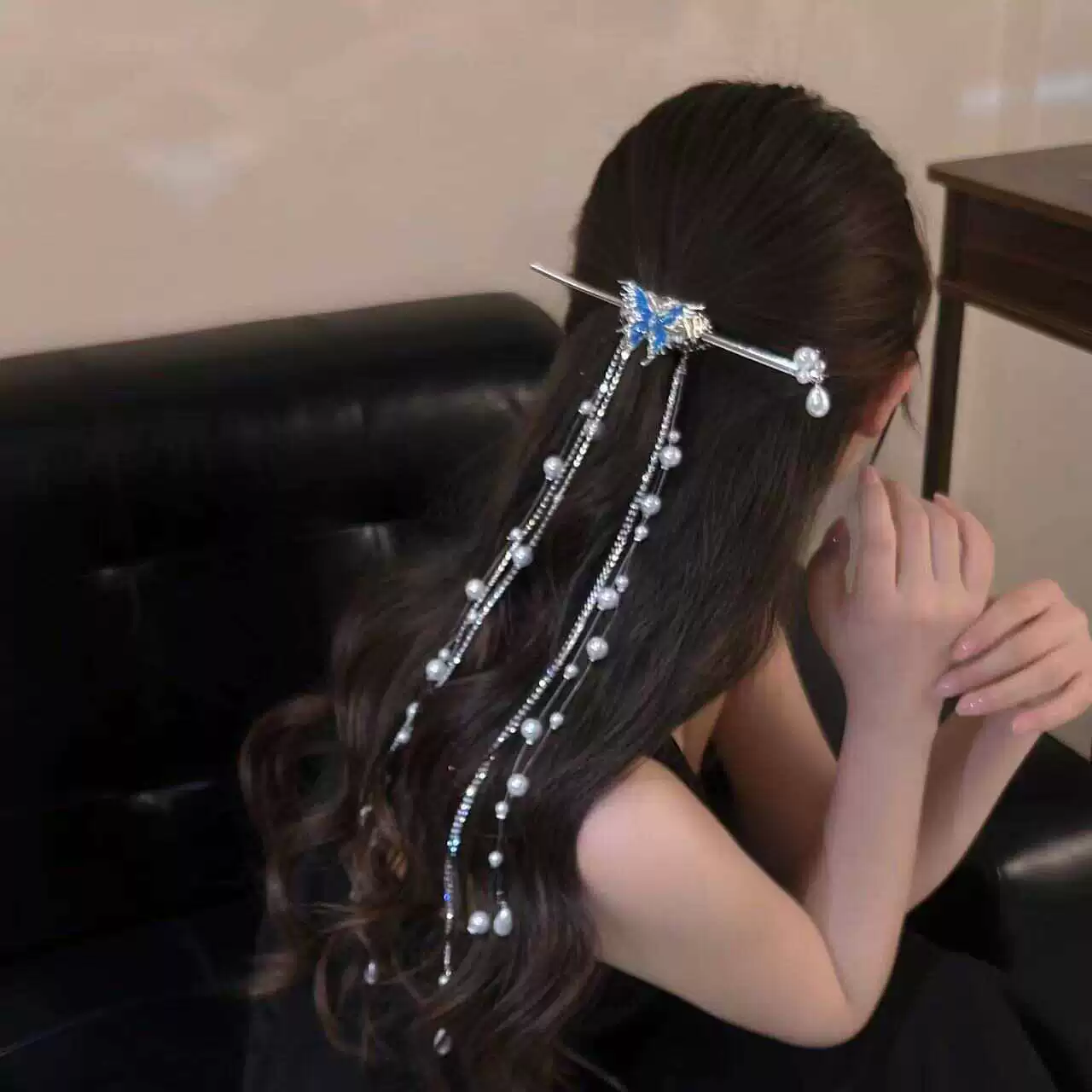 Бабочка с бахромами Невестный головной убор Простой и стильный темперамент Новый китайский утренний халат Серебряный набор аксессуаров для волос