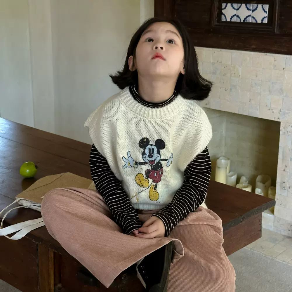 童马甲2025秋款女宝宝韩版卡通印花针织坎肩儿童休闲圆领毛线上衣