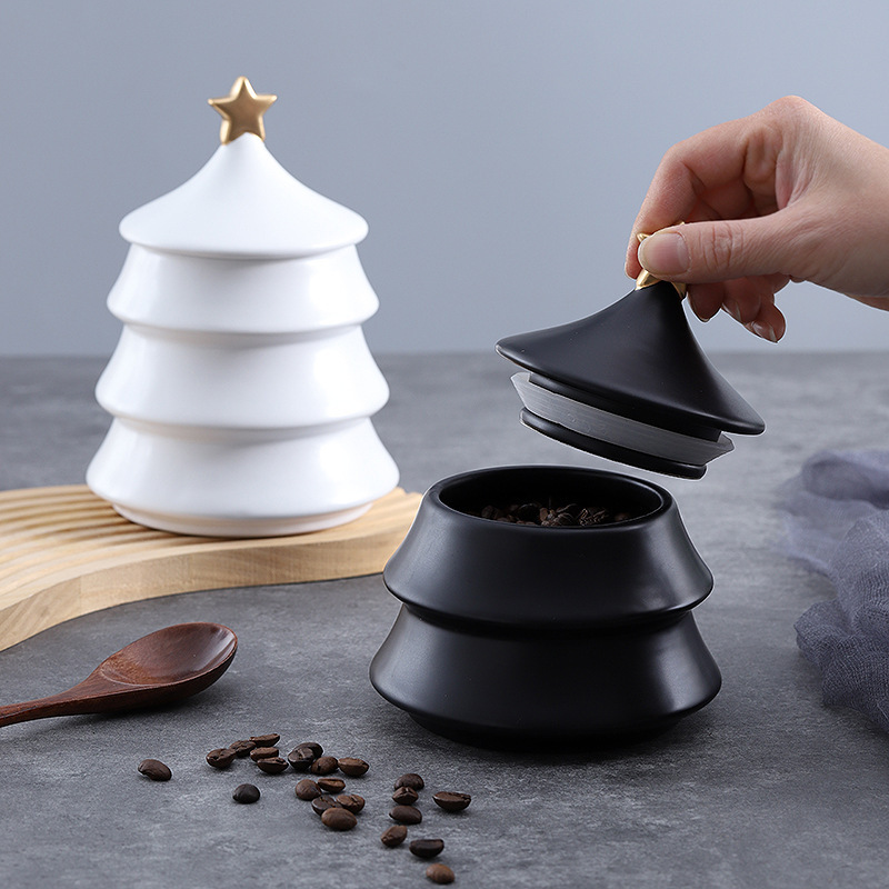 Creative Christmas Tree Shape Ceramic Storage Jar Home Storage Jar Ornaments Kitchen Multi-use Sealed Storage Jar