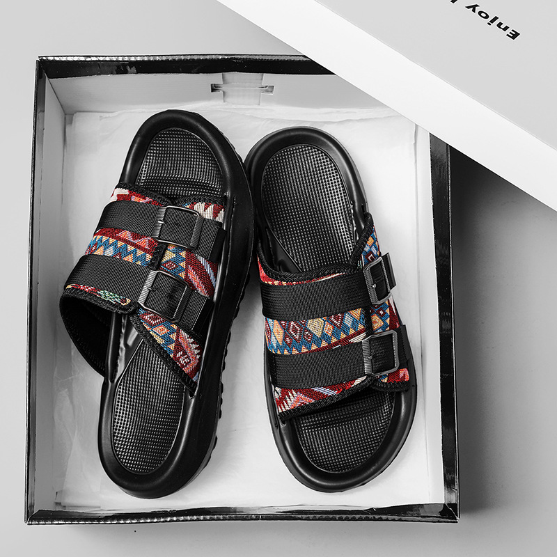 Zapatillas ropa exterior para hombres verano nuevo estilo tendencia transpirable playa al aire libre tela de ocio fondo plano pisando heces sandalias para hombres