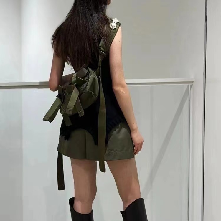 2023 Autumn New Casual Trendy Cool Sweet Jubilee Spicy Girl Pearl Bow Single Cross Shoulder Bag Multi Pocket Female_voghion.com