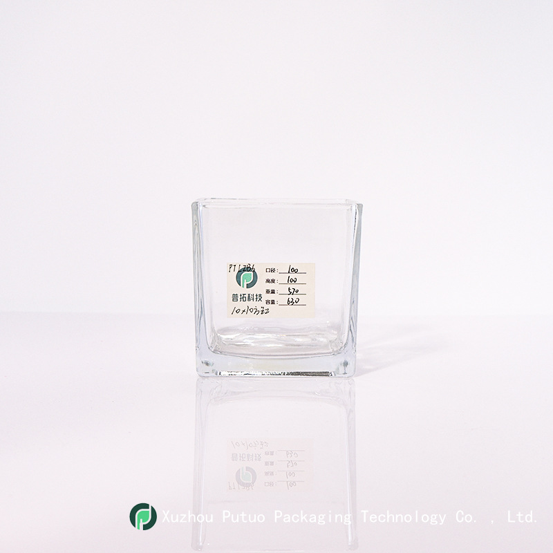 Botella desnuda - 630ml; transparente