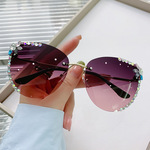 Модные солнцезащитные очки, коллекция 2022