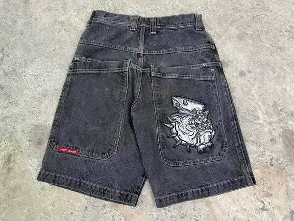 D12 black