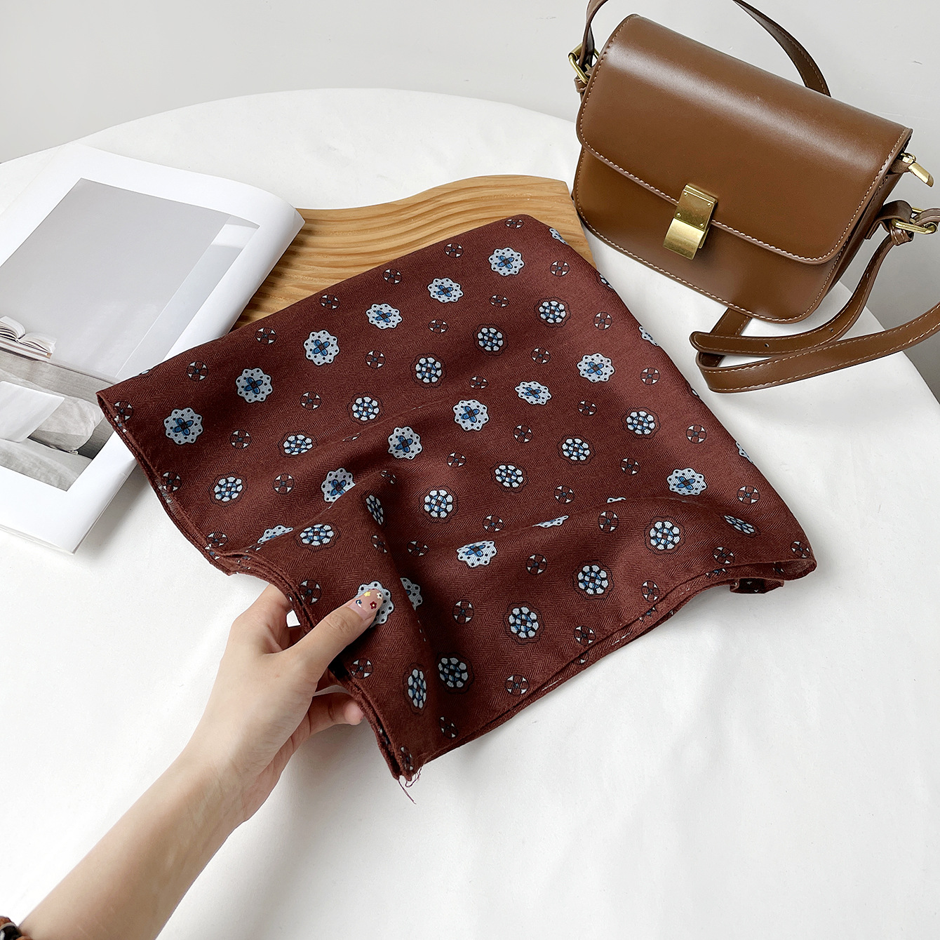 Rz6573-burgundy / 68*68cm