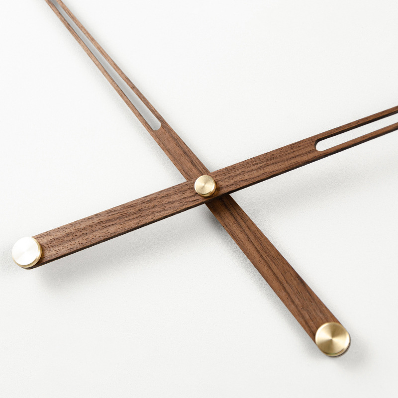 Español Reloj de pared madera maciza Nogal Negro latón gran torque gran puntero DIY minimalista salón luz creativa estilo lujo