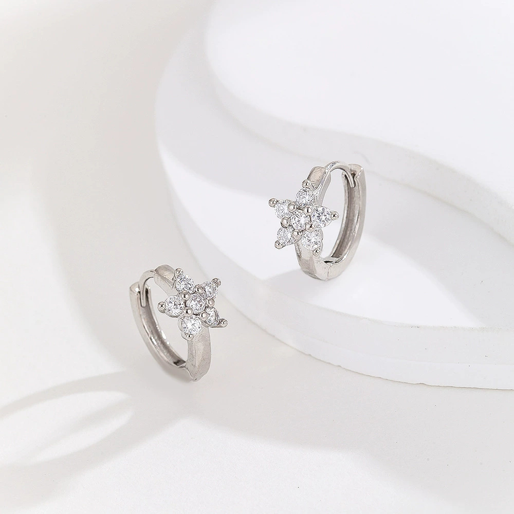 Pointed titanium steel lip stud product view