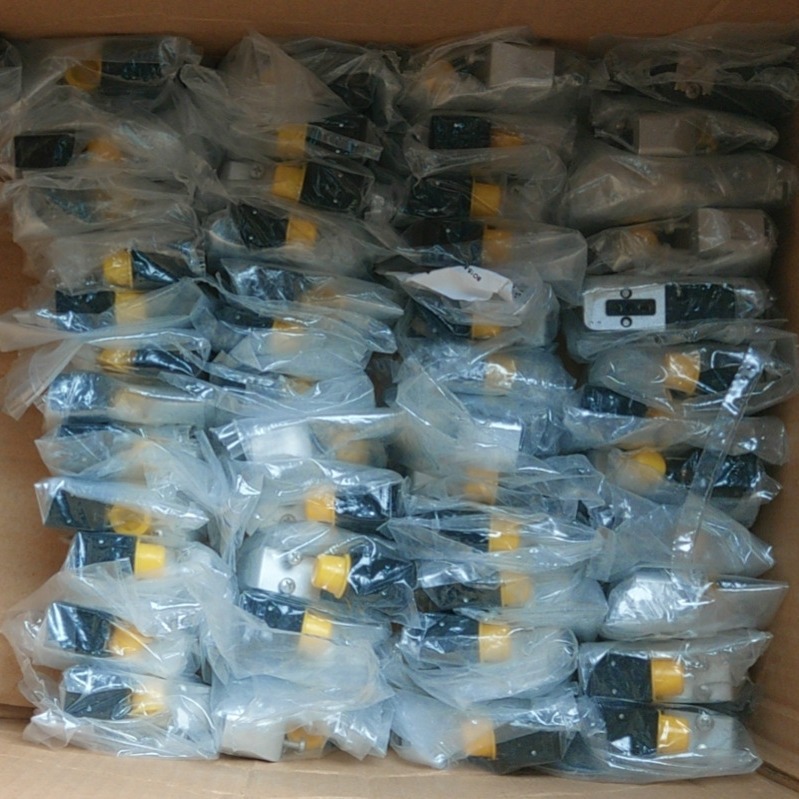 德国AVENTICS安沃驰压力调节阀R414002403原装现货