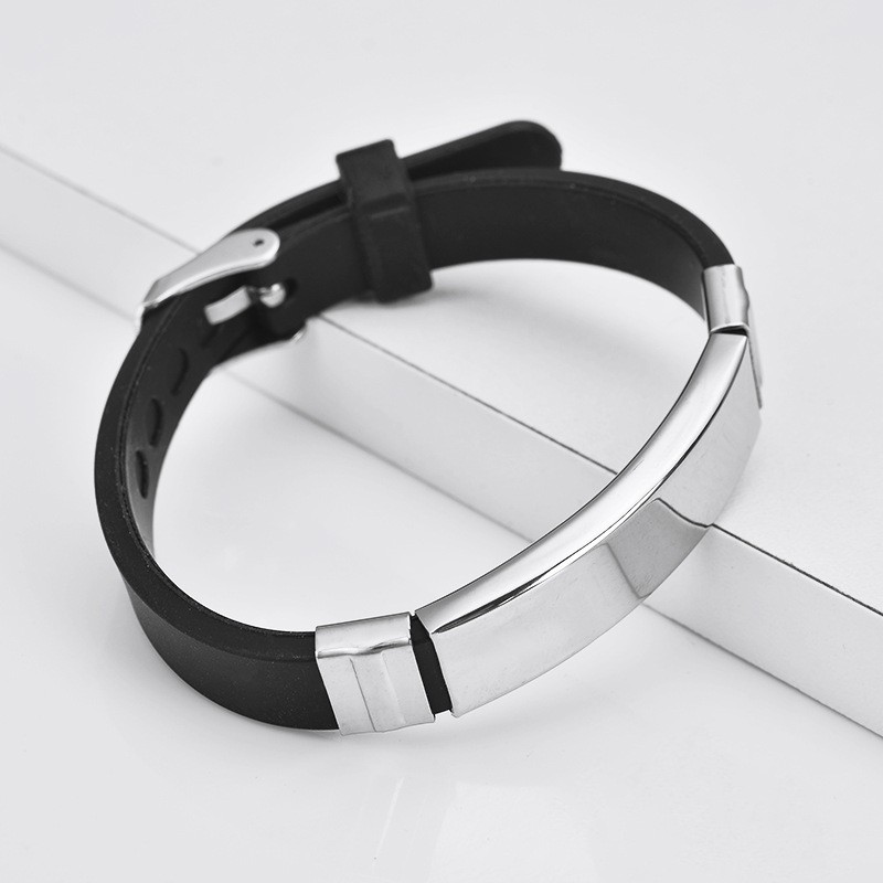 Damearmbånd i titanium og rustfrit stål med gravering_voghion.com