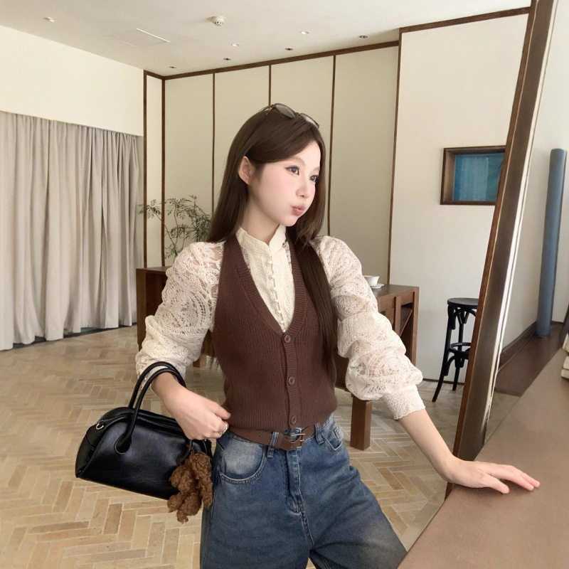 法式挂脖针织背心马甲镂空长袖蕾丝衫女2025秋季新款洋气时尚套装|undefined