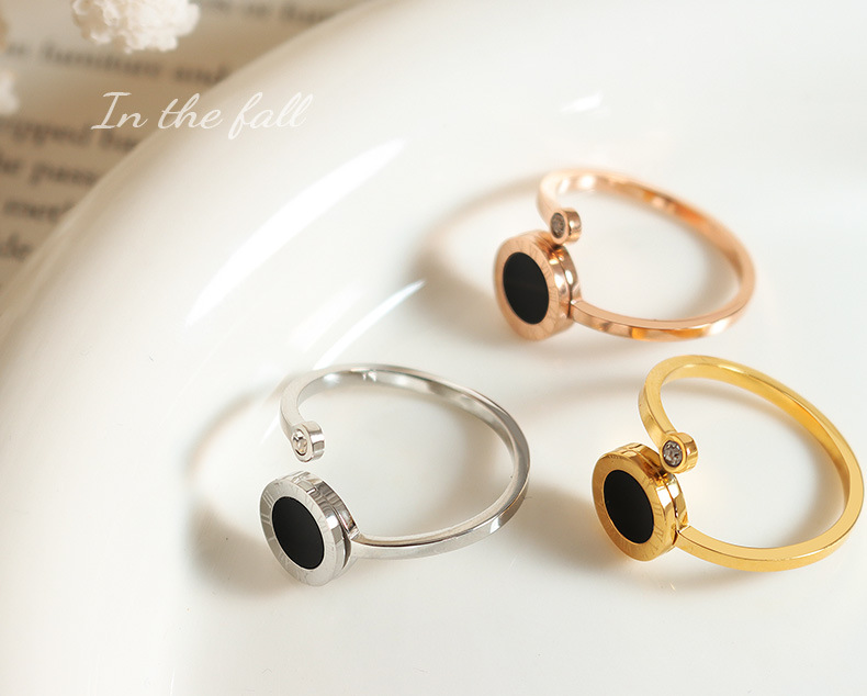 Simple Style Round Titanium Steel Plating Inlay Acrylic Zircon 18k Gold Plated Open Ring display picture 1