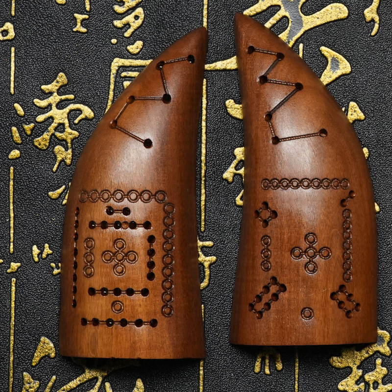 Natural Lightning Strike Jujube Wood Hetu Luoshu Niujiao Holy Grail Sacred Gua Yin and Yang Cup Lagerstroemia Myrtle Taboo Holy Grail Hand-carved Natural Lightning Strike Jujube Wood Hetu Luoshu Niujiao Holy Grail Sacred Gua Yin and Yang Cup Lagerstroemia Myrtle Taboo Holy Grail Hand-carved