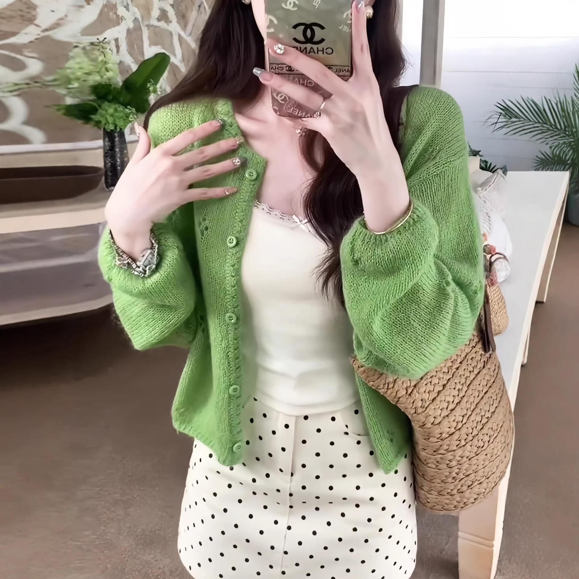 Corea del Sur suave gancho hueco verde cardigán de punto para mujeres 2026 primavera nuevo nicho suave suéter glutinoso abrigo