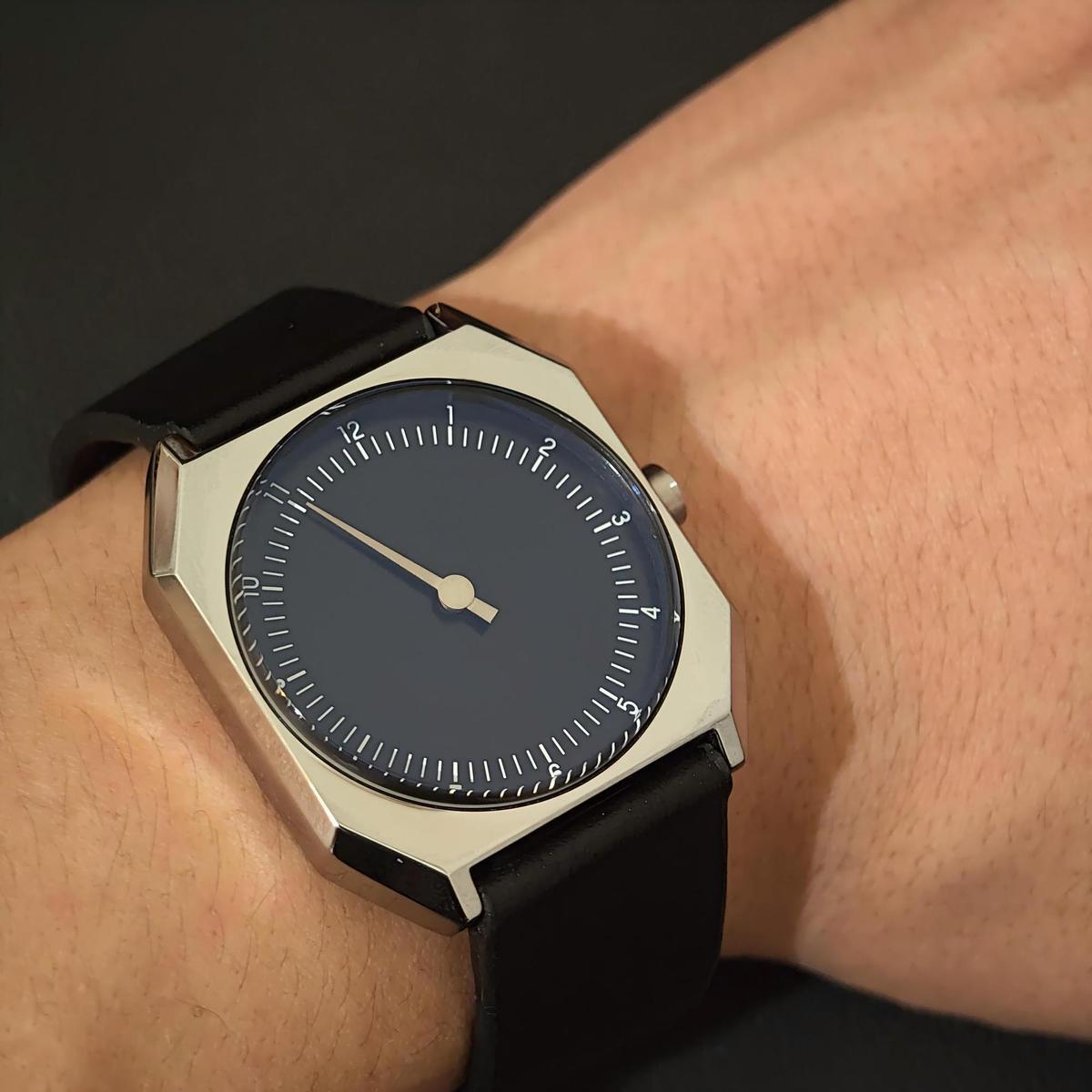 Fashionable Retro Quartz Watch For Men With Protein Leather Strap_voghion.com