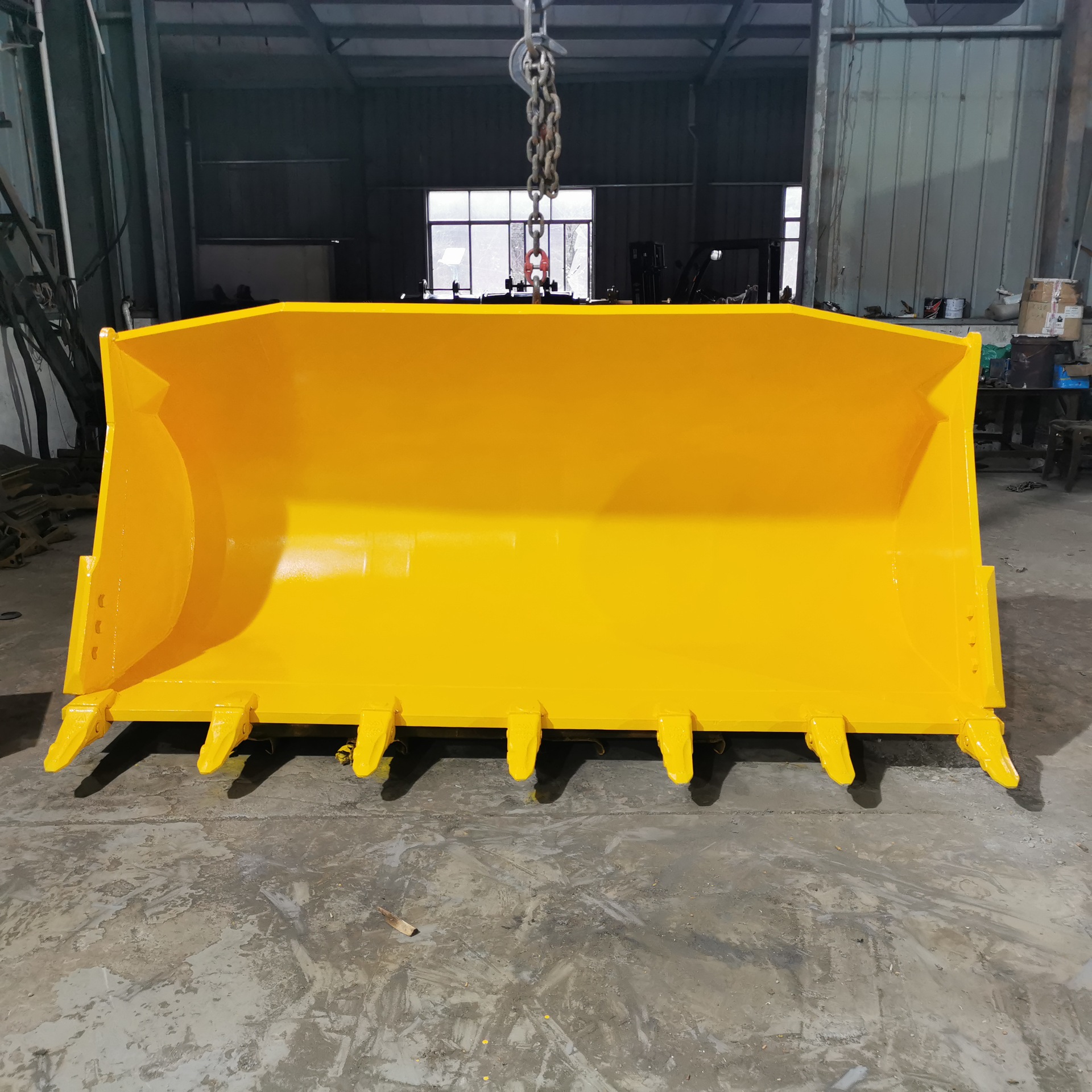 钱钢厂家直销WA300铲斗/普通斗/岩石型铲斗/格栅斗/煤斗等