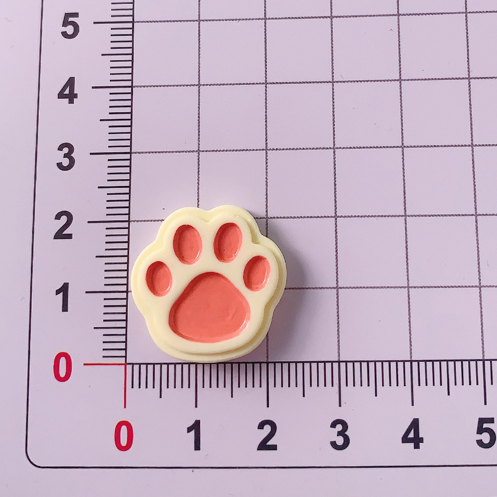 Directo de fábrica nuevo gato dibujos animados rasguño chocolate accesorios resina DIY pegamento crema teléfono móvil parche material al por mayor