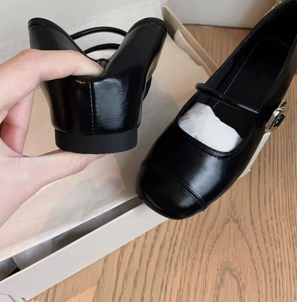 Black 4cm